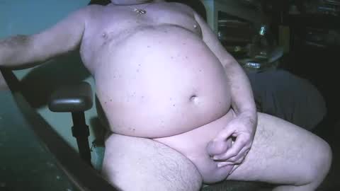 Snapshot of hwait121 chatting on February 8, 4:57 am hwait121 online show from February 8, 4:57 am