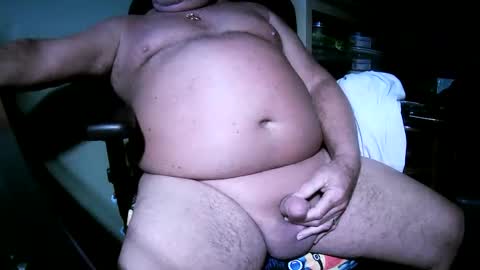 Snapshot of hwait121 chatting on November 2, 11:07 pm hwait121 online show from November 2, 11:07 pm