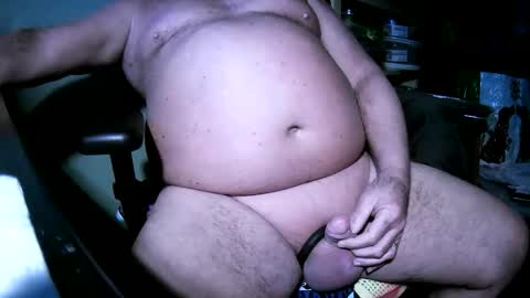 Snapshot of hwait121 chatting on November 4, 4:06 pm hwait121 online show from November 4, 4:06 pm