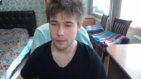 Tom online show from April 17, 9:12 am