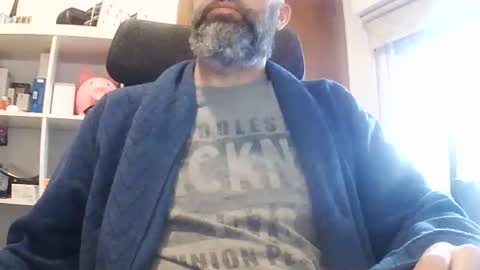 Snapshot of hyperpau chatting on November 30, 7:45 am Hyperpau online show from November 30, 7:45 am