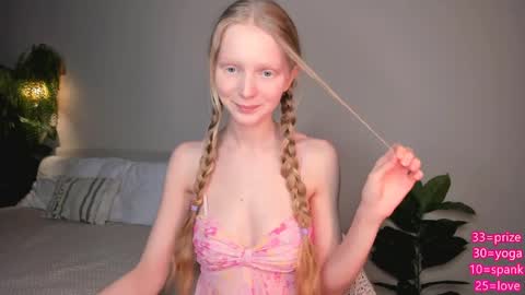 Jenny online show from April 28, 5:40 pm