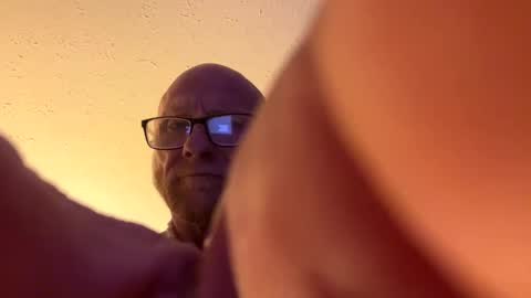 Snapshot of i1nt2fuk chatting on September 15, 8:14 am i1nt2fuk online show from September 15, 8:14 am