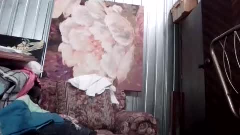 Snapshot of i1nt2fuk chatting on October 7, 12:19 am i1nt2fuk online show from October 7, 12:19 am