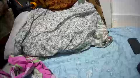 i4cams online show from January 8, 5:59 pm
