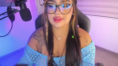 Ari online show from April 9, 2:11 am