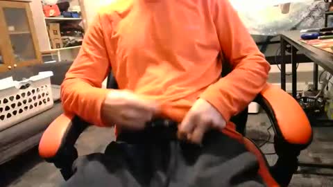 Snapshot of i_am_only_human chatting on March 10, 3:30 pm lucifer online show from March 10, 3:30 pm