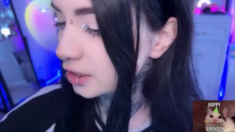 Snapshot of i_died_again chatting on November 21, 9:08 am Asya online show from November 21, 9:08 am