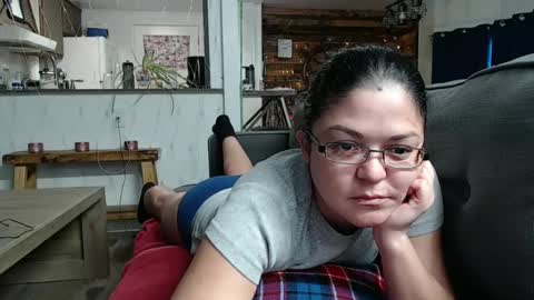 Snapshot of i_fetishize_u chatting on February 16, 6:43 pm ShortStuff online show from February 16, 6:43 pm