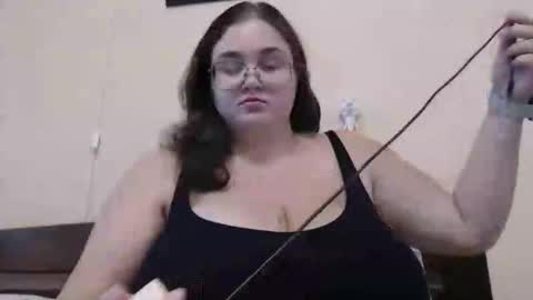 Snapshot of i_fucked_u_yesterday chatting on October 2, 8:32 am Dominika online show from October 2, 8:32 am