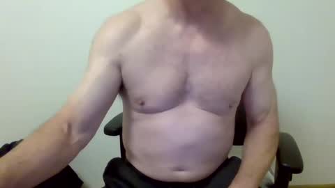 Snapshot of i_was_a_shy_dad chatting on October 17, 12:52 pm i_was_a_shy_dad online show from October 17, 12:52 pm