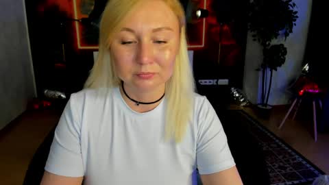 Samanta online show from May 29, 1:36 am