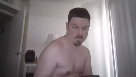 iaguy0587 online show from March 9, 7:51 pm