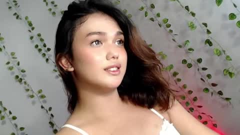 Snapshot of iam_emcy chatting on July 14, 10:21 am iam_emcy online show from July 14, 10:21 am