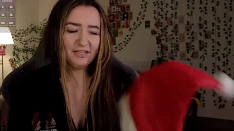 Snapshot of iam_meg chatting on December 29, 2:10 pm Meg online show from December 29, 2:10 pm