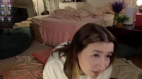 Snapshot of iam_meg chatting on January 7, 4:29 am Meg online show from January 7, 4:29 am