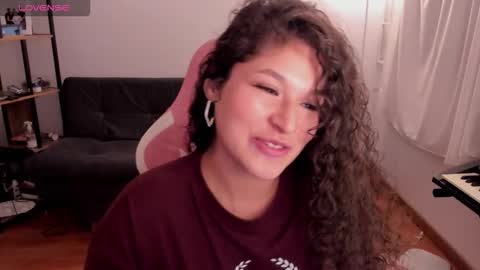 On instagram Imm  NikkiHelp me reach 100 likes online show from November 21, 2:21 am