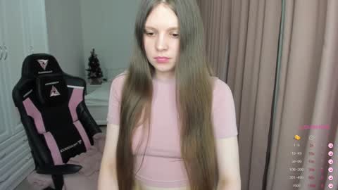 Cassie  STREAMS HERE EVERYDAY online show from December 29, 4:38 am
