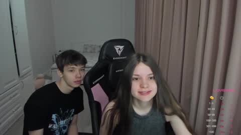 Cassie  STREAMS HERE EVERYDAY online show from February 22, 4:07 am