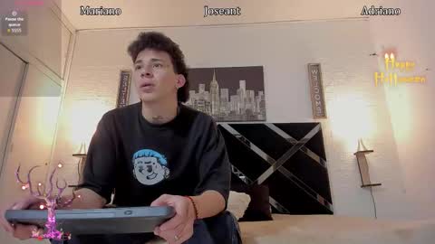 Snapshot of iamduque chatting on October 22, 4:13 am Iam Joseant online show from October 22, 4:13 am