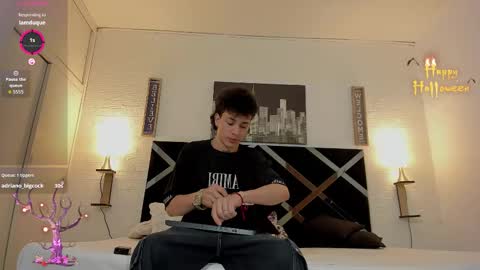 Snapshot of iamduque chatting on October 23, 3:50 am Iam Joseant online show from October 23, 3:50 am