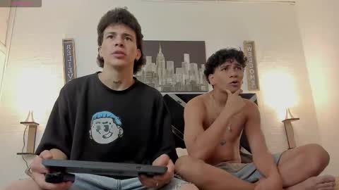 Snapshot of iamduque chatting on November 8, 3:29 am Iam Joseant online show from November 8, 3:29 am