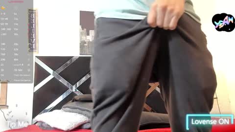 Snapshot of iamduque chatting on February 12, 3:34 am Iam Joseant online show from February 12, 3:34 am