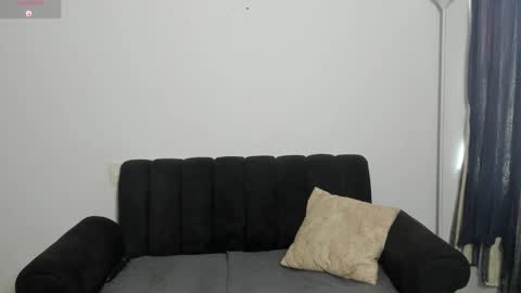 Dylan  independent model  online show from March 19, 1:04 pm