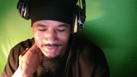 Snapshot of iamjohnny4u chatting on November 25, 11:16 pm iamjohnny4u online show from November 25, 11:16 pm