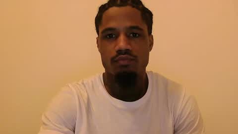 iamjohnny4u online show from January 18, 1:42 am
