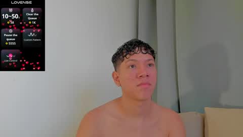 Juliiiiian online show from May 30, 1:46 am