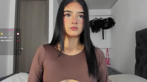 Snapshot of iamjulietaa chatting on October 9, 6:28 pm    online show from October 9, 6:28 pm