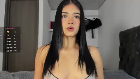 Snapshot of iamjulietaa chatting on December 3, 7:56 pm online show from December 3, 7:56 pm