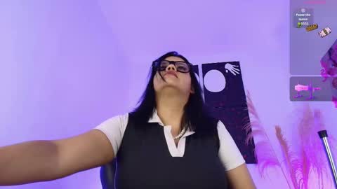 IM LOLA  online show from October 16, 10:11 pm