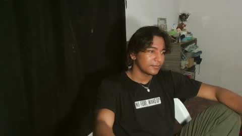 iammaximo online show from June 16, 3:31 am