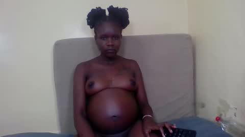 iamnaughty2 online show from April 14, 5:13 am