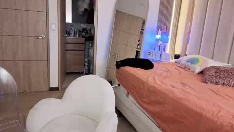 Nyxy online show from December 5, 11:08 am