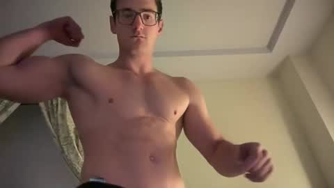 Snapshot of iamtommyparker chatting on October 20, 5:52 am iamtommyparker online show from October 20, 5:52 am