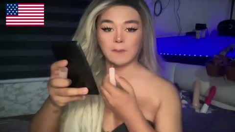 Snapshot of iamurdreamgirl_xxx chatting on May 6, 2:08 am CAll me miss ANTONNETE online show from May 6, 2:08 am