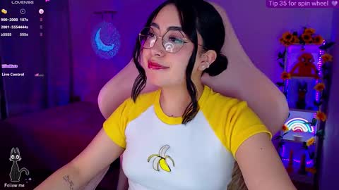 Snapshot of iamveroo chatting on February 21, 5:19 am Veronica NDEPENT MODEL online show from February 21, 5:19 am