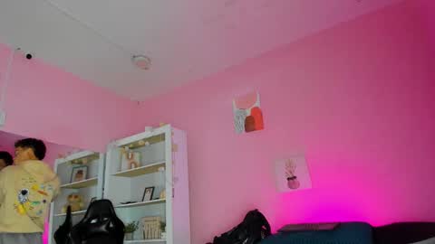 IAN CASTILLO online show from October 24, 11:06 am