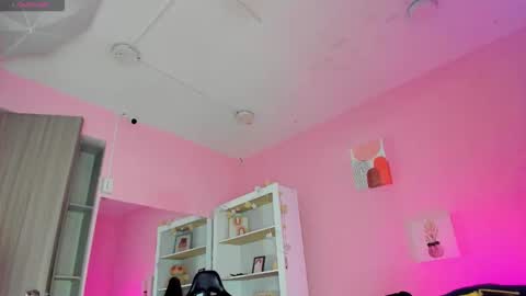 IAN CASTILLO online show from November 25, 11:21 am