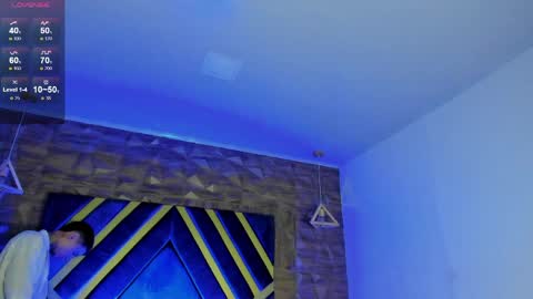 IAN CASTILLO online show from March 31, 11:10 am