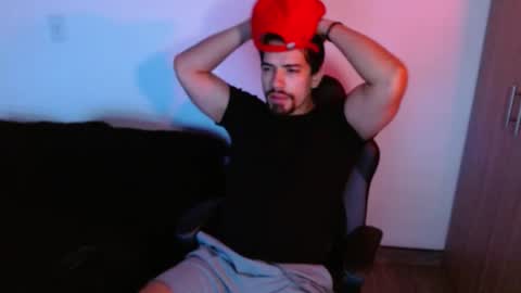 Ian Davis online show from November 16, 2:50 am