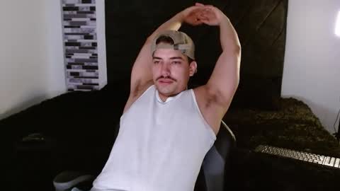 Ian Davis online show from March 19, 7:07 pm