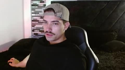 Ian Davis online show from March 24, 7:30 pm