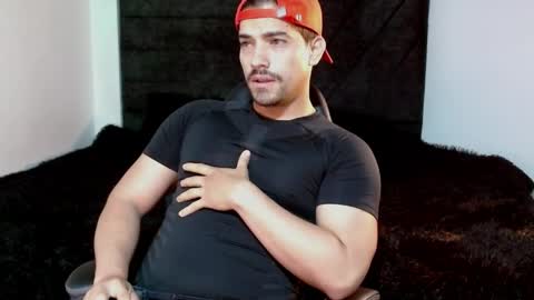 Ian Davis online show from April 6, 9:10 am