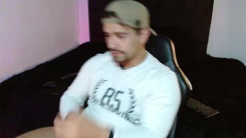 Ian Davis online show from April 11, 10:58 pm