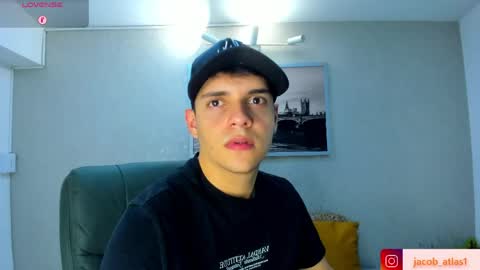 ian_jacob online show from April 21, 3:02 am