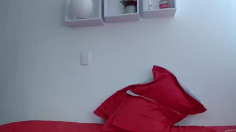 Snapshot of ian_taylor_xxx chatting on December 4, 6:06 pm ian_taylor_xxx online show from December 4, 6:06 pm